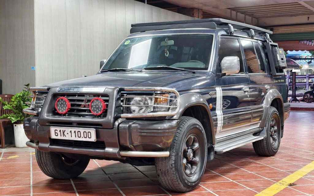 Mitsubishi Pajero 1998 - ảnh 2