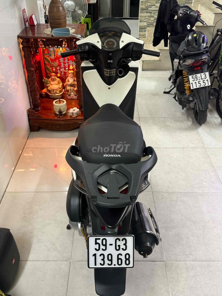 Honda SH 2010 - ảnh 3