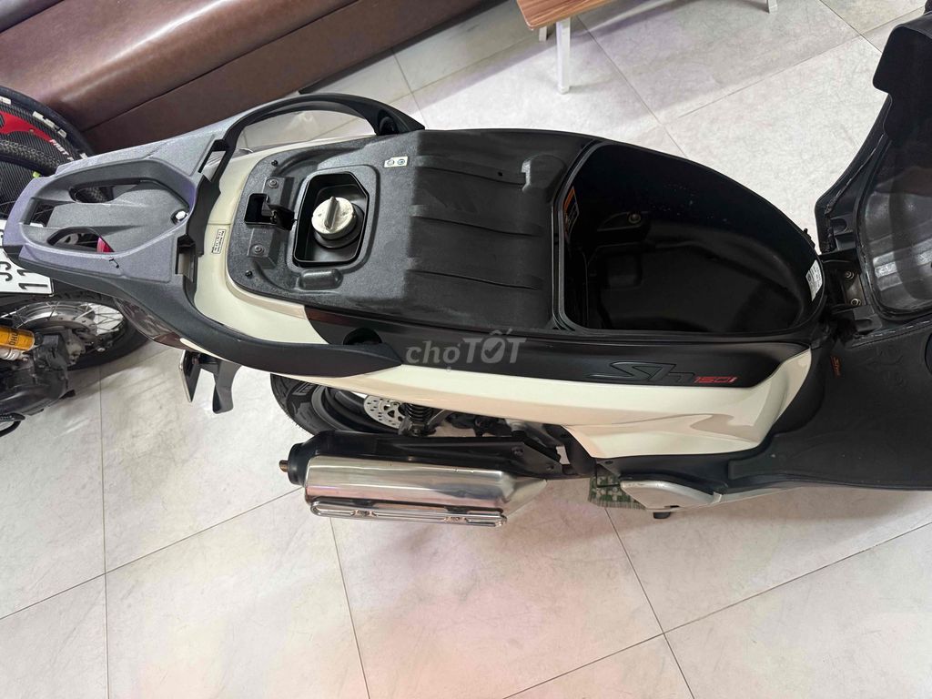 Honda SH 2010 - ảnh 5