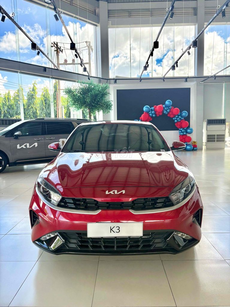 Kia K3 - ảnh 1