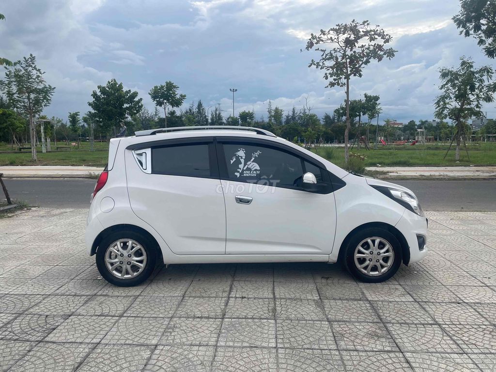 Chevrolet Spark 2016 - ảnh 2