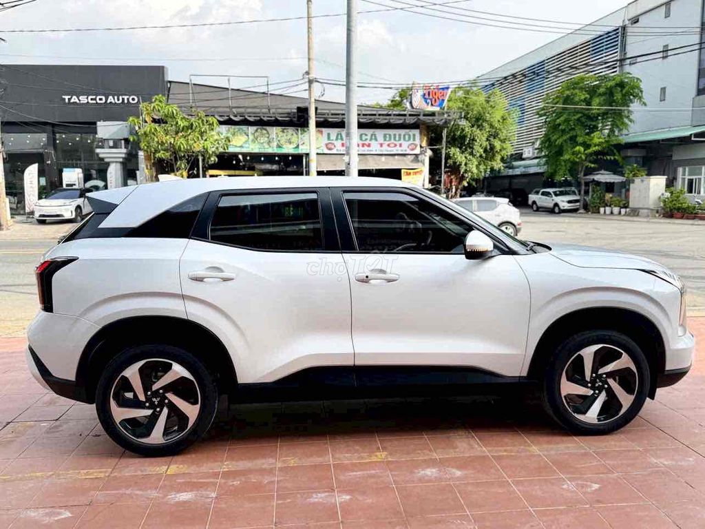 Mitsubishi - ảnh 2