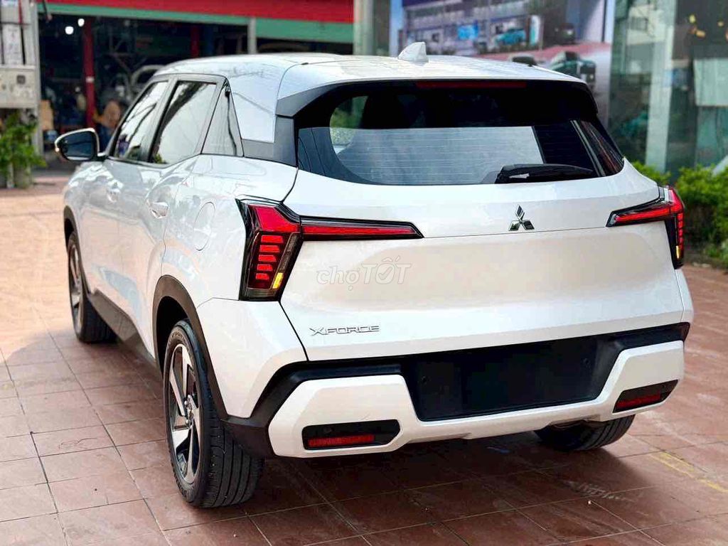 Mitsubishi - ảnh 4
