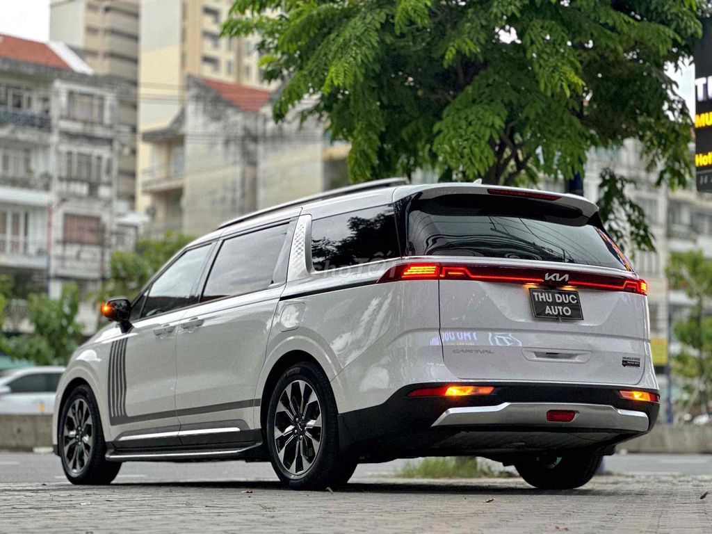 Kia Carnival 2022 - ảnh 3