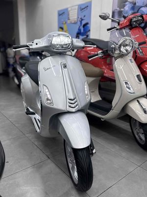 Piaggio Vespa 2017 - ảnh 1