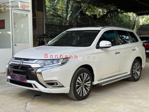 Mitsubishi Outlander Premium 2.0 CVT 2022 - ảnh 3