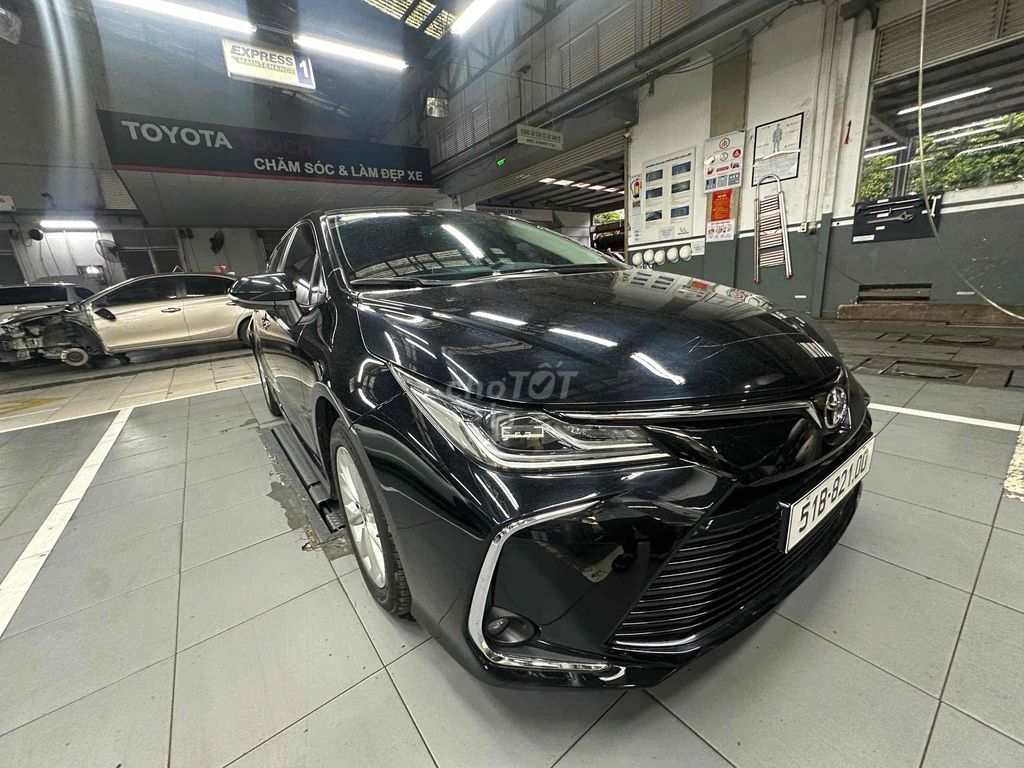 Toyota Corolla Altis 2022 - ảnh 3