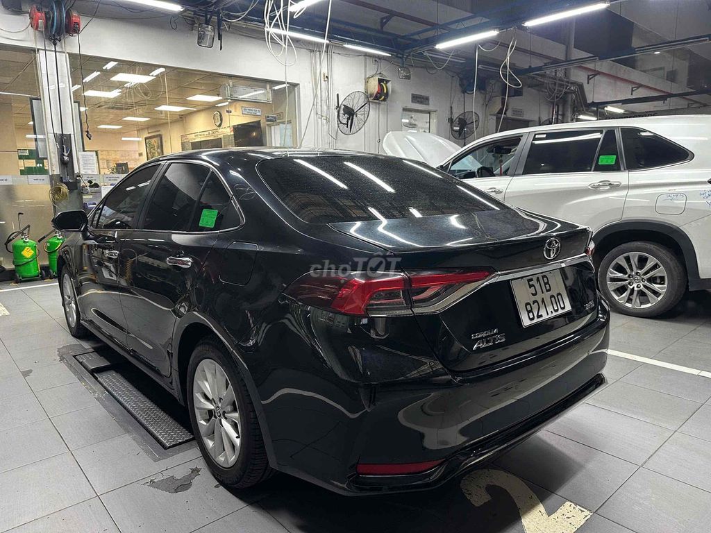 Toyota Corolla Altis 2022 - ảnh 5
