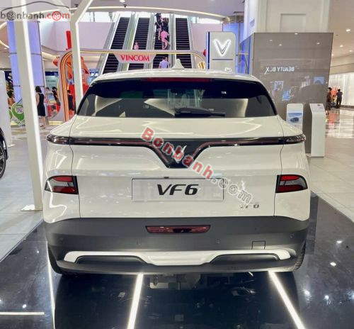 VinFast VF6 Plus 2026 - ảnh 4