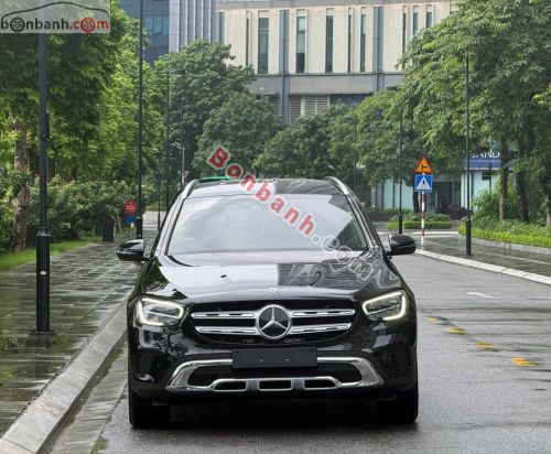 Mercedes-Benz 2021 - ảnh 1