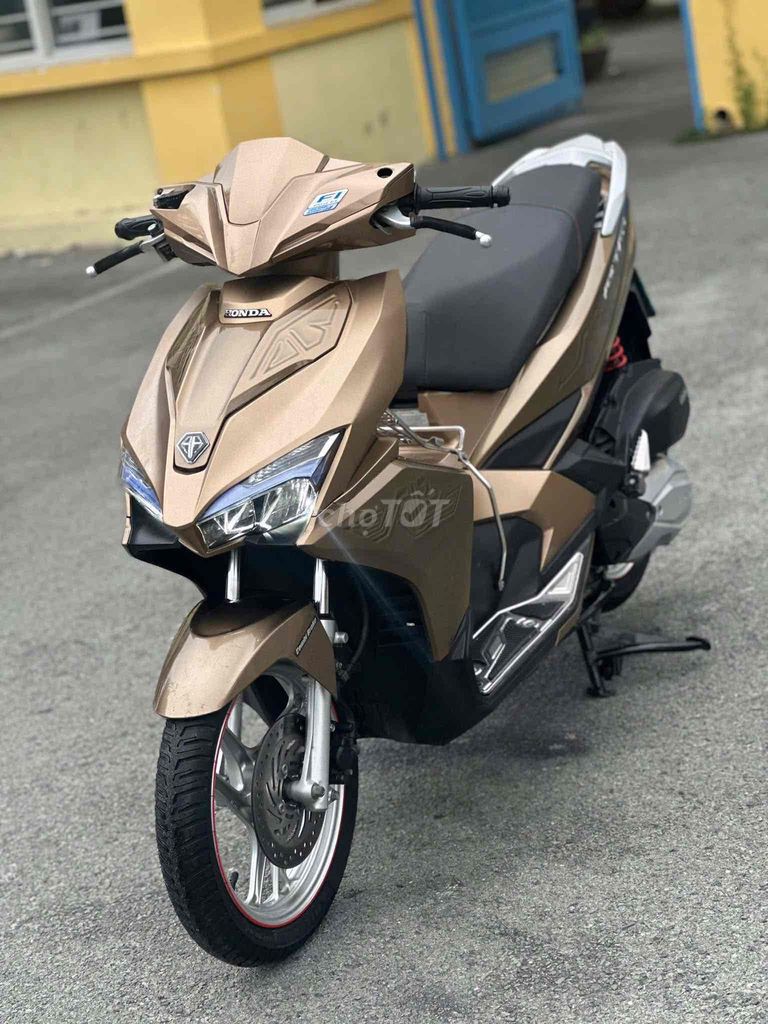 Honda AirBlade 2019 - ảnh 4