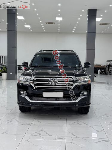 Toyota Land Cruiser 5.7 V8 2016 - ảnh 1