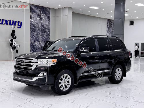 Toyota Land Cruiser 5.7 V8 2016 - ảnh 2