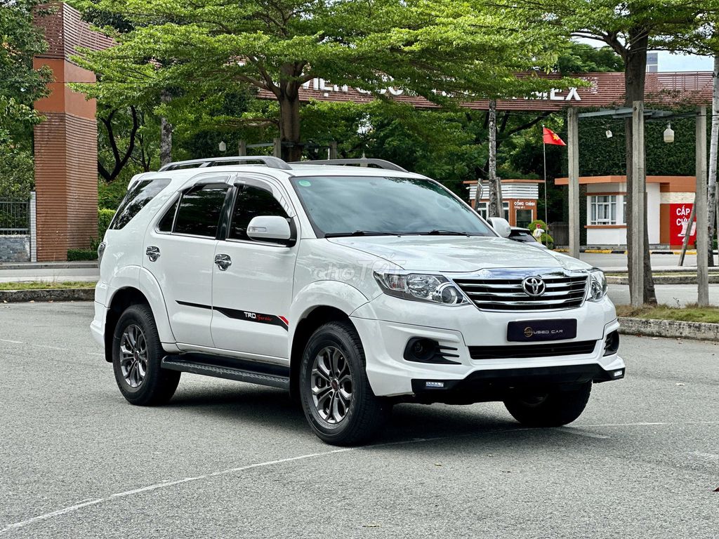 Toyota Fortuner 2016 - ảnh 1
