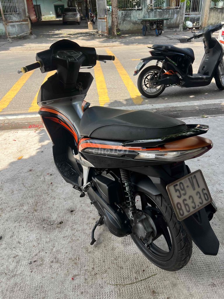 Honda Air Blade 2010 - ảnh 1