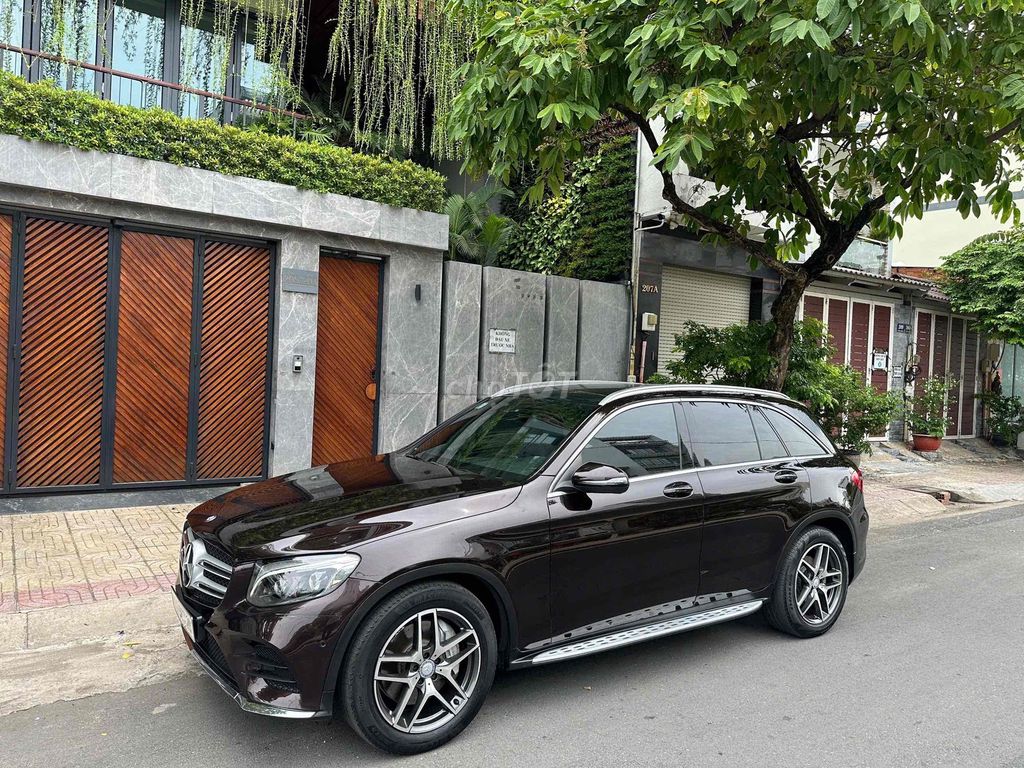 Mercedes-Benz GLC 2016 - ảnh 4