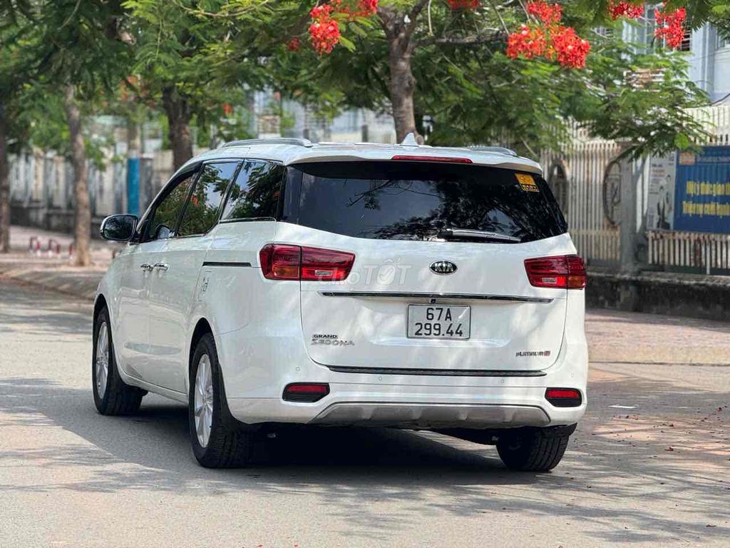 Kia Sedona 2019 - ảnh 4