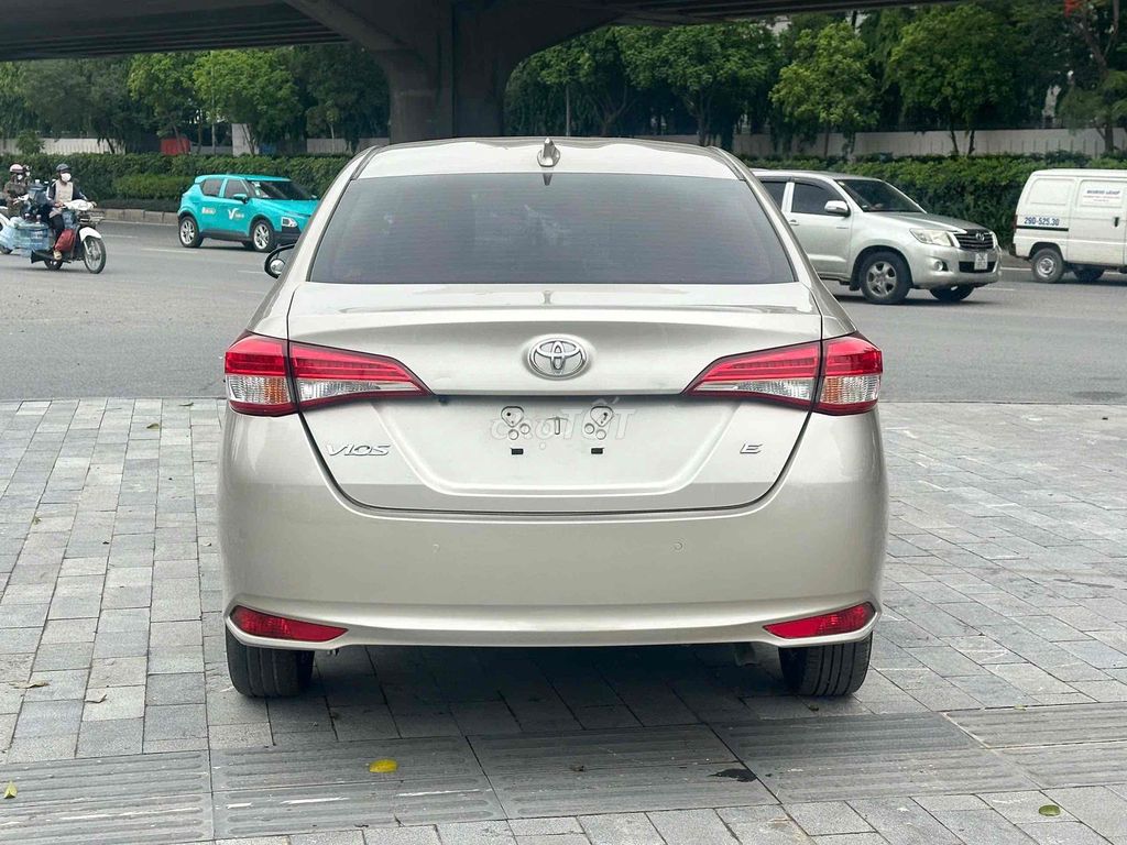 Toyota Vios 2022 - ảnh 2