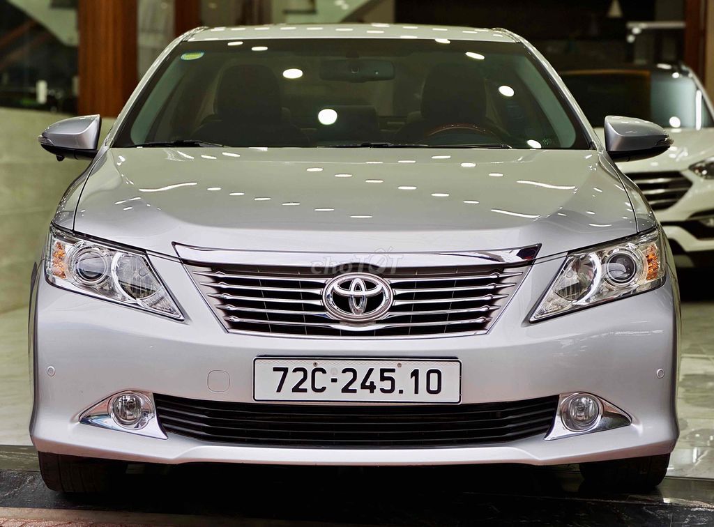 Toyota Camry 2.5Q 2014 - ảnh 2