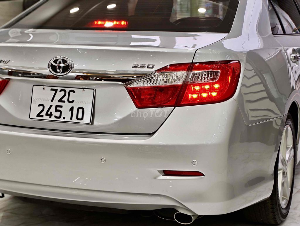 Toyota Camry 2.5Q 2014 - ảnh 4