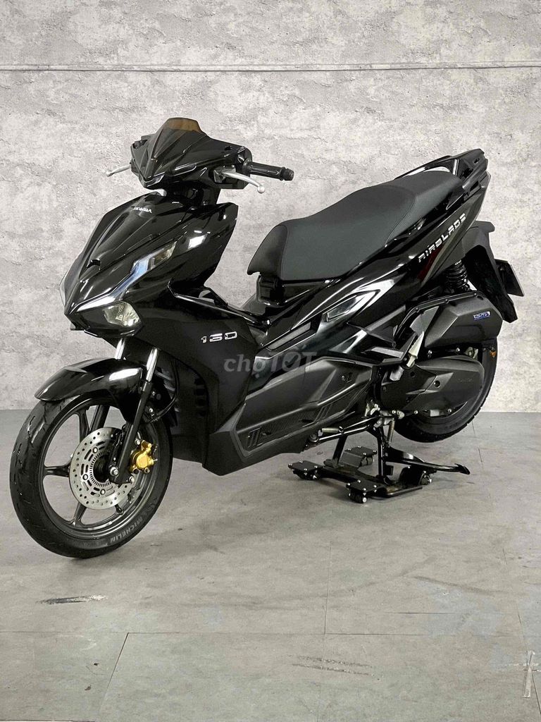 Honda AirBlade 2023 - ảnh 4