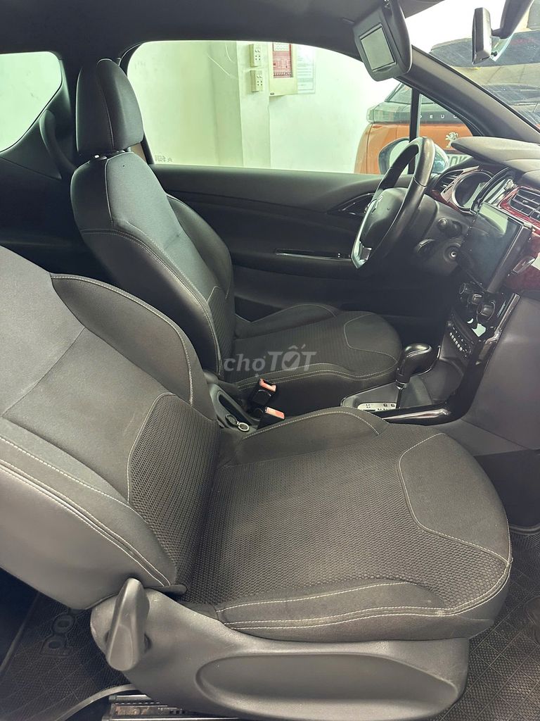 Citroen 2011 - ảnh 3
