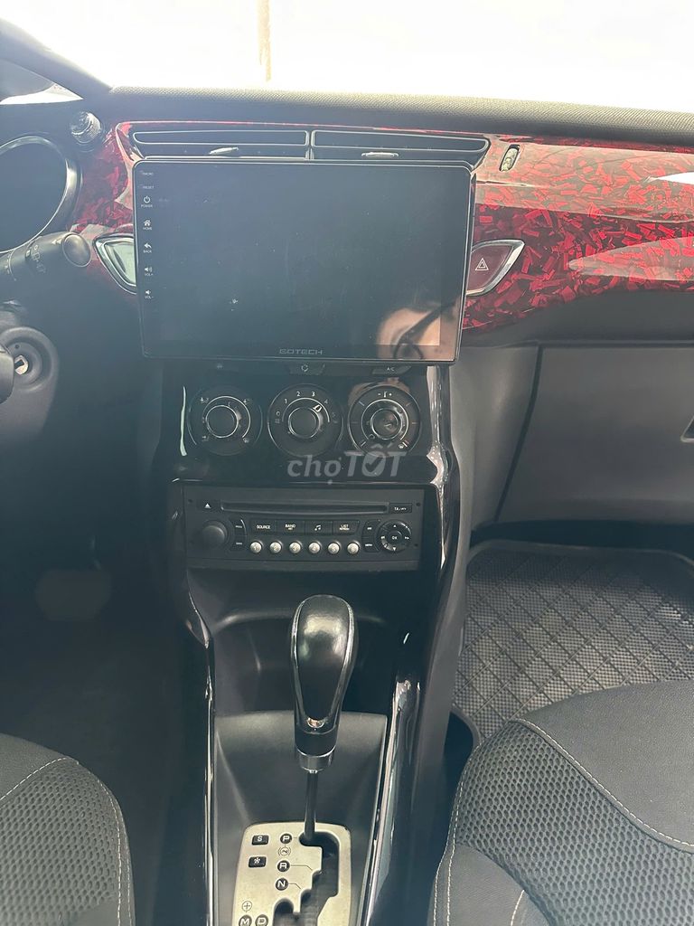 Citroen 2011 - ảnh 5