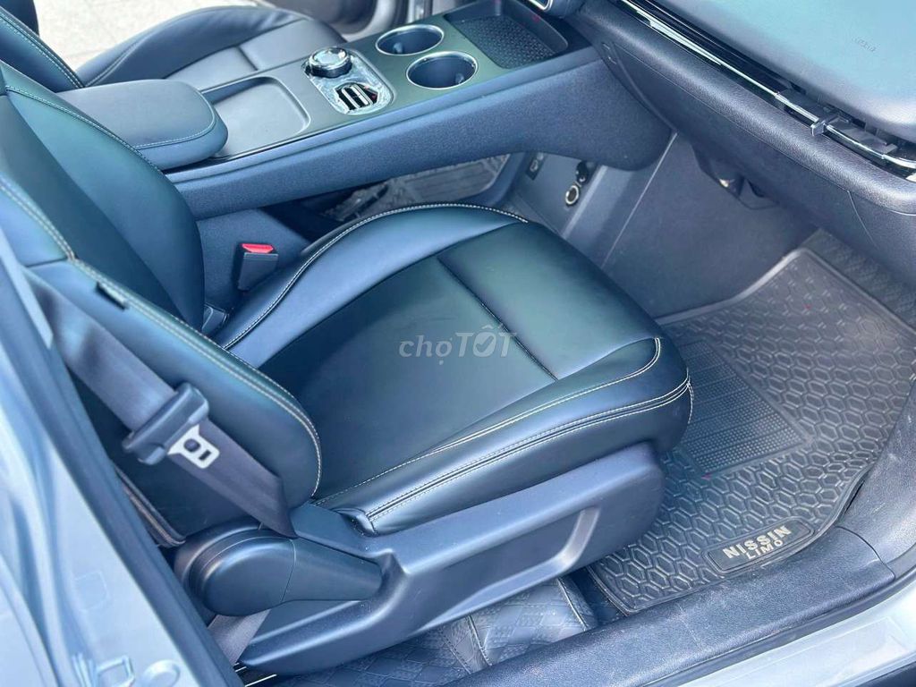VinFast Limo Green 2025 - ảnh 4