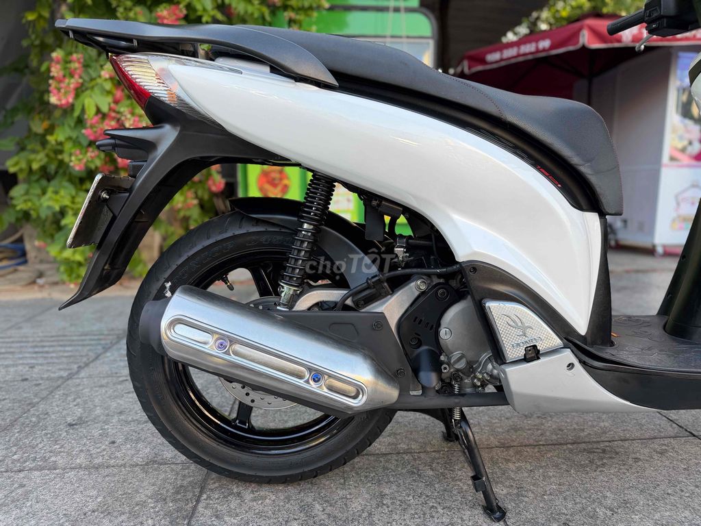 Honda SH 2010 - ảnh 4