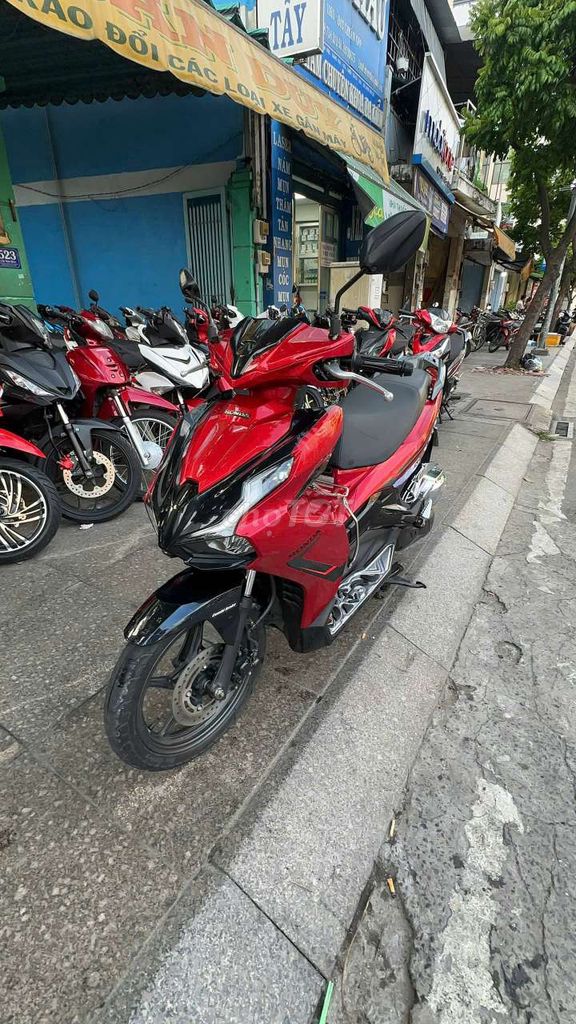 Honda Air Blade 2022 - ảnh 4