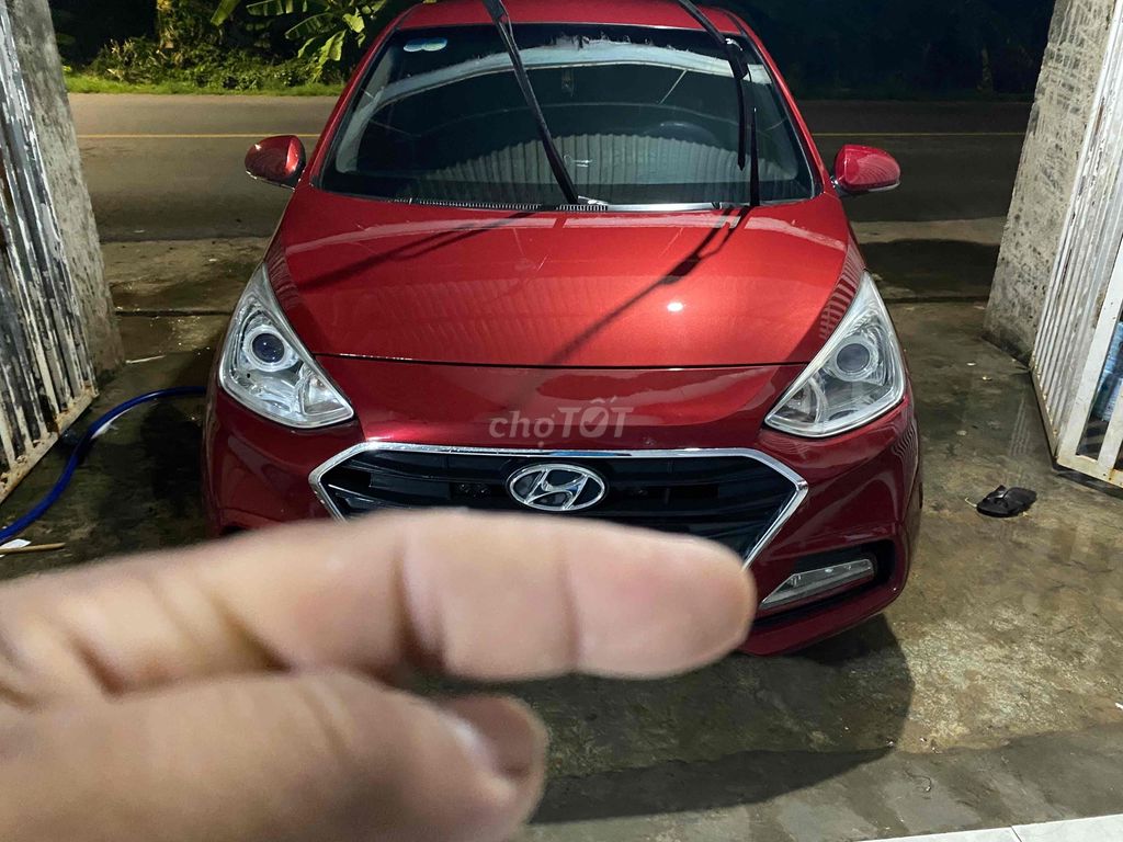 Hyundai Grand i10 - ảnh 1