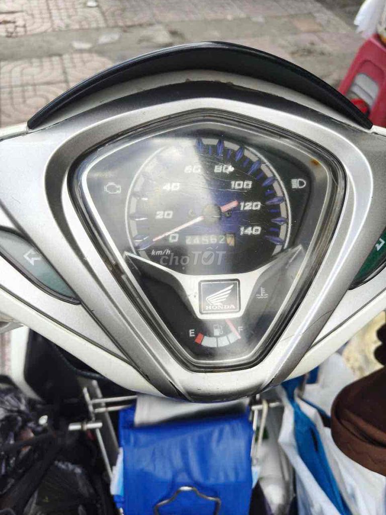 Honda Air Blade 2011 - ảnh 2