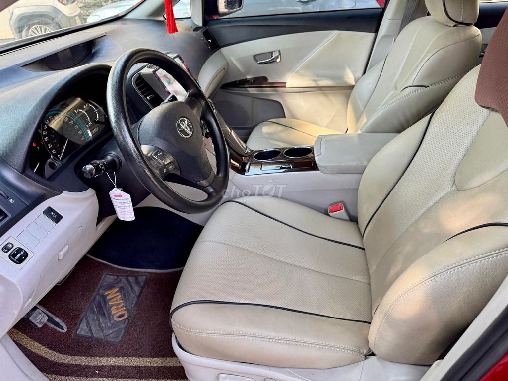 Toyota Venza - ảnh 2
