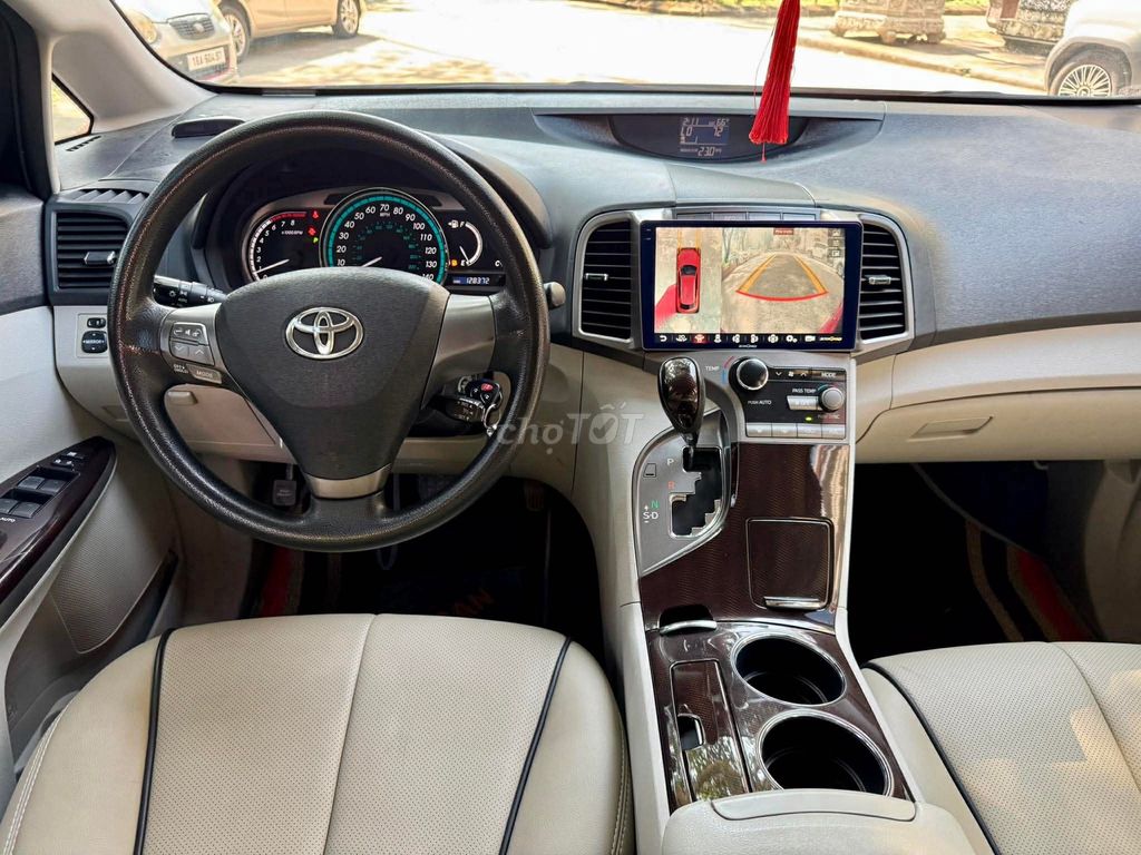 Toyota Venza - ảnh 4