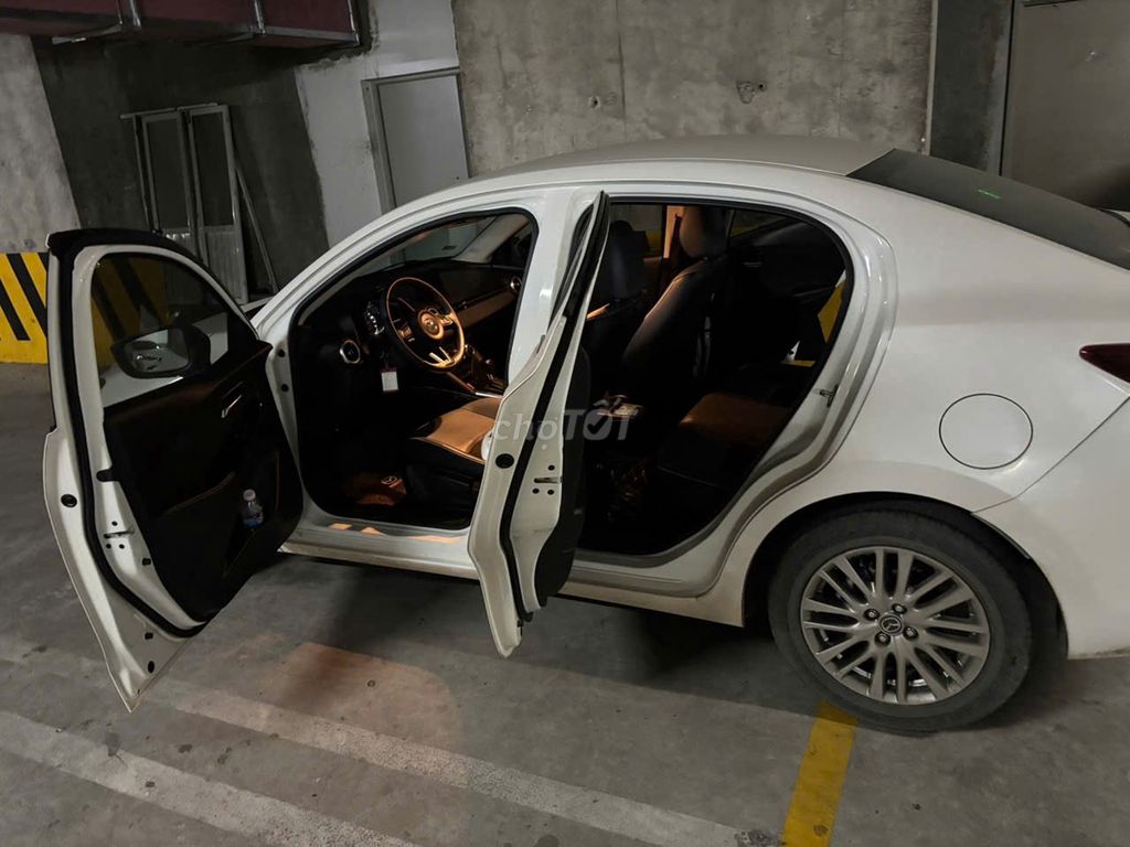 Mazda 2 Luxury 2021 - ảnh 1