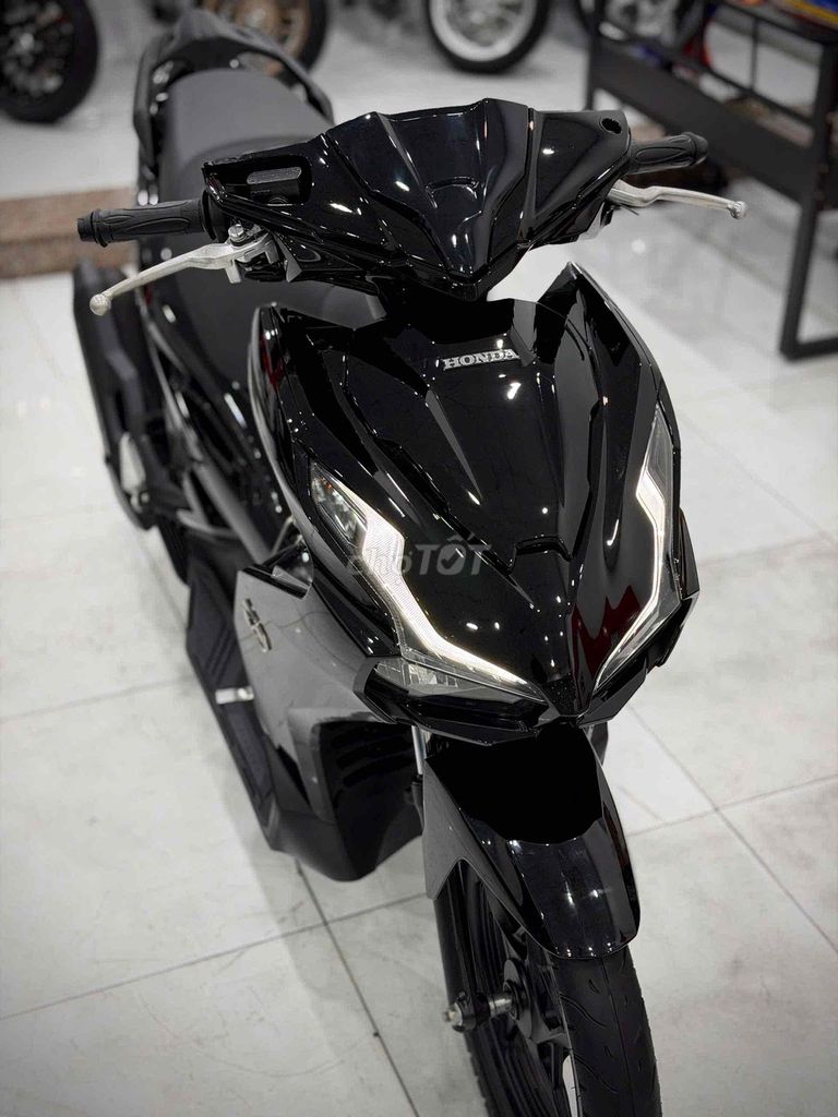 AirBlade 2024 - ảnh 1