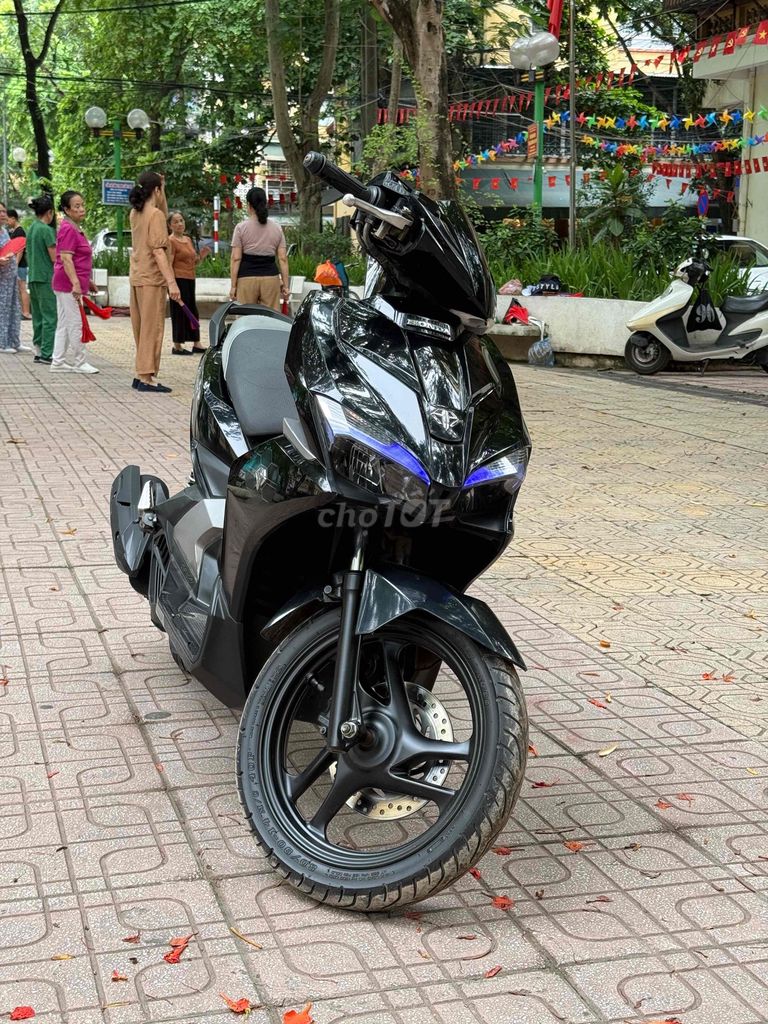 Honda Air Blade 2016 - ảnh 1
