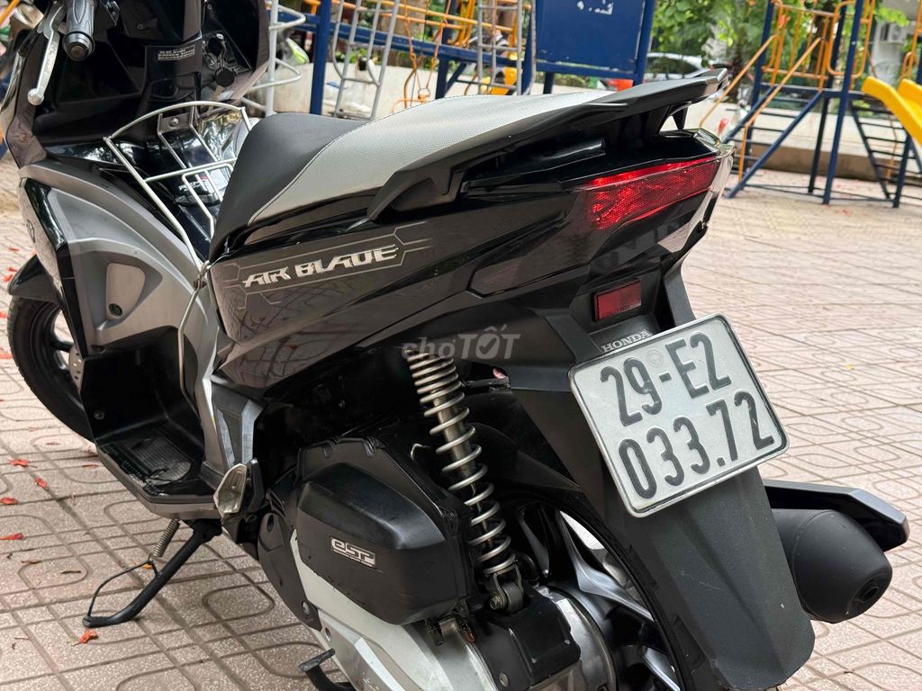 Honda Air Blade 2016 - ảnh 4