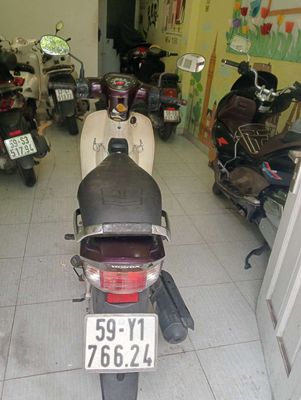 Honda Dream 2015 - ảnh 1