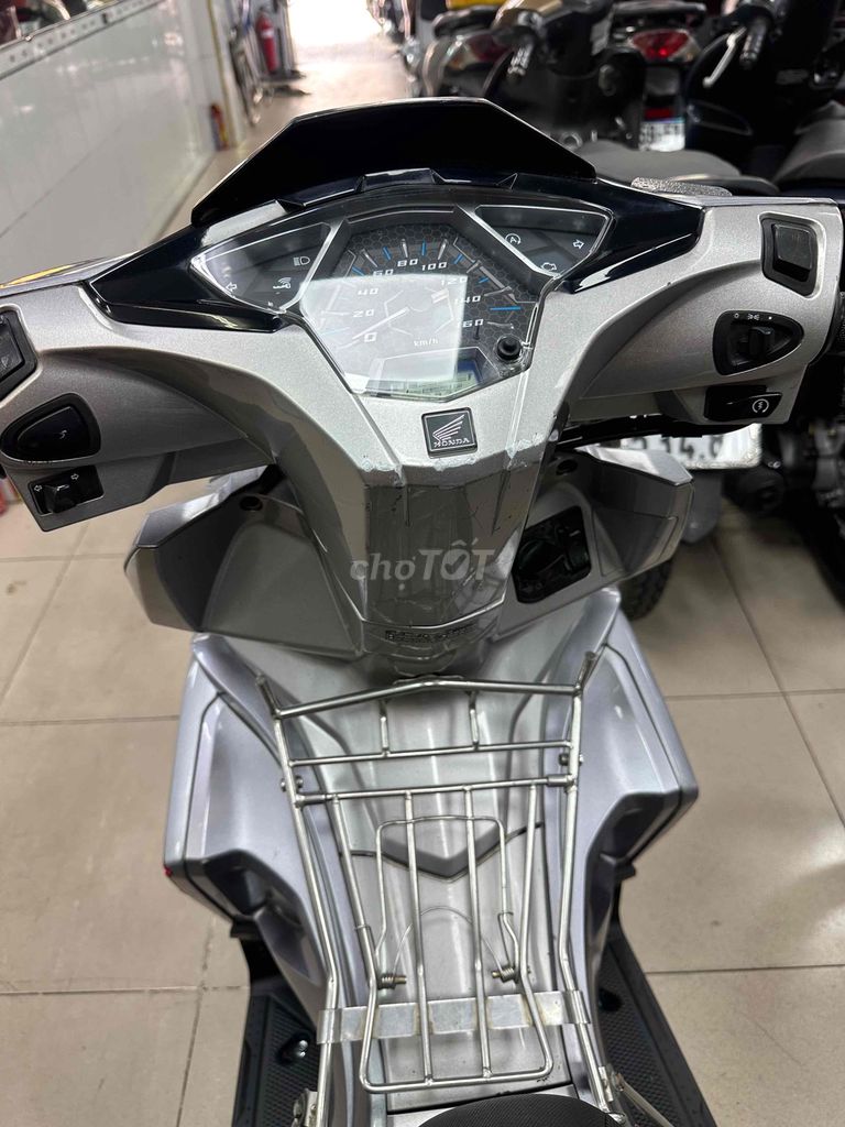 Honda Airblade 2018 - ảnh 4