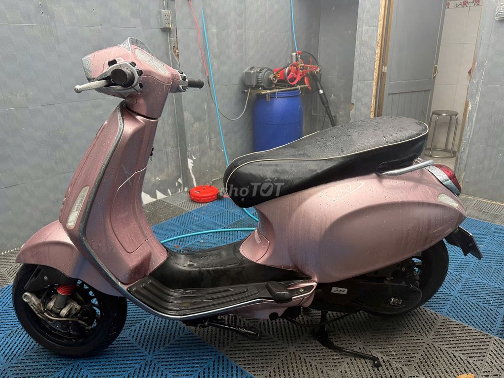 Piaggio Vespa 2017 - ảnh 1