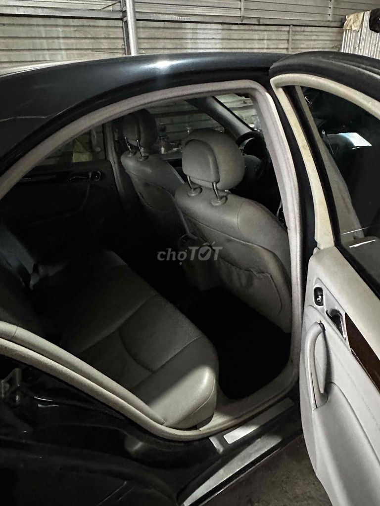 Mercedes-Benz - ảnh 2