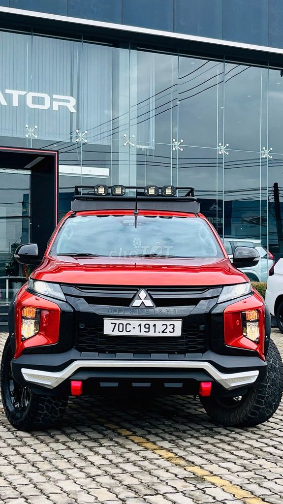 Mitsubishi 2022 - ảnh 1
