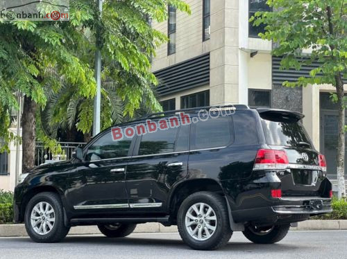 Toyota Land Cruiser VX 4.6 V8 2016 - ảnh 3