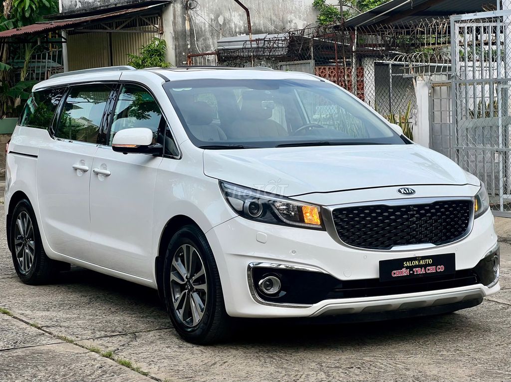 Kia Sedona 2017 - ảnh 2