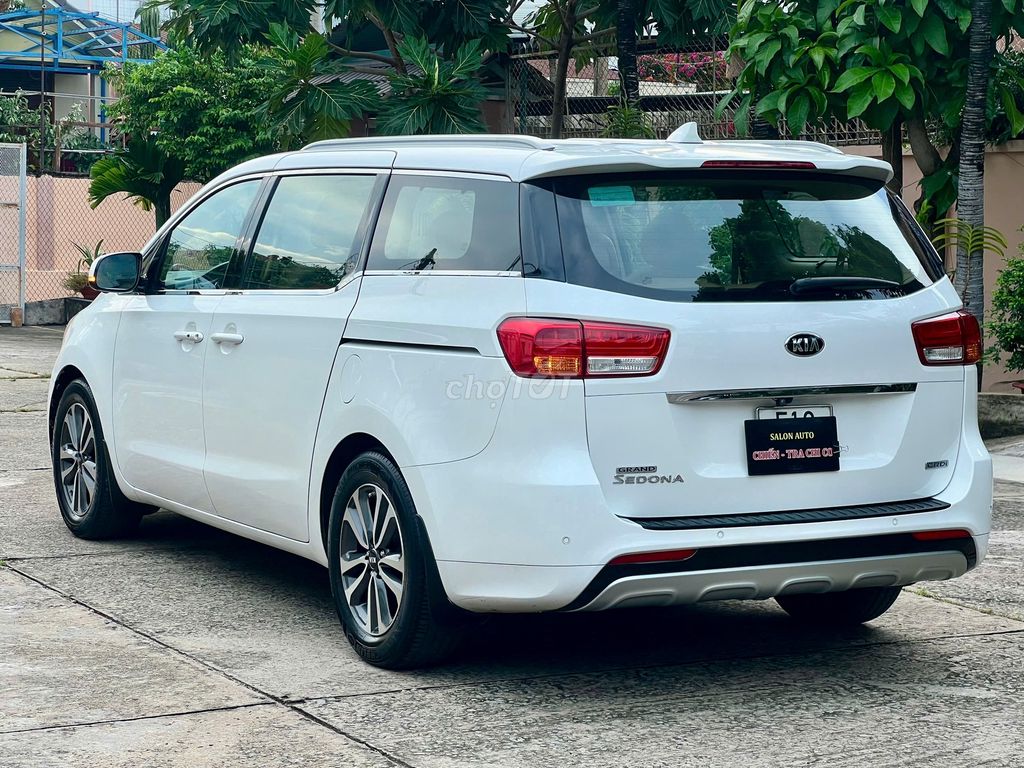 Kia Sedona 2017 - ảnh 5
