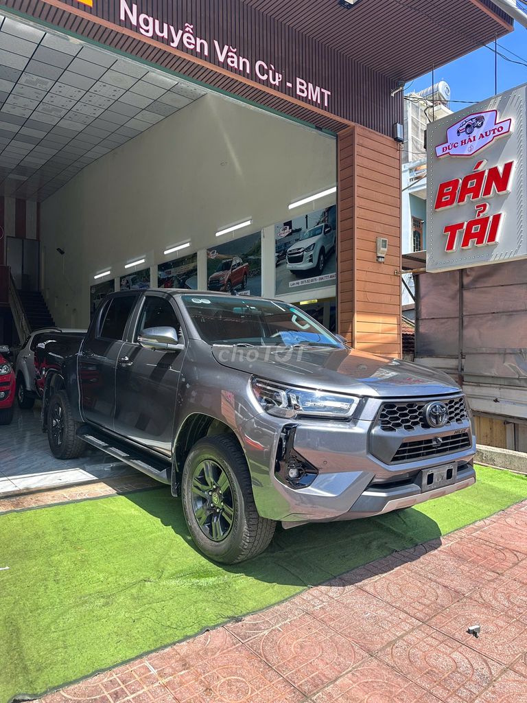 Toyota Hilux 2024 - ảnh 2