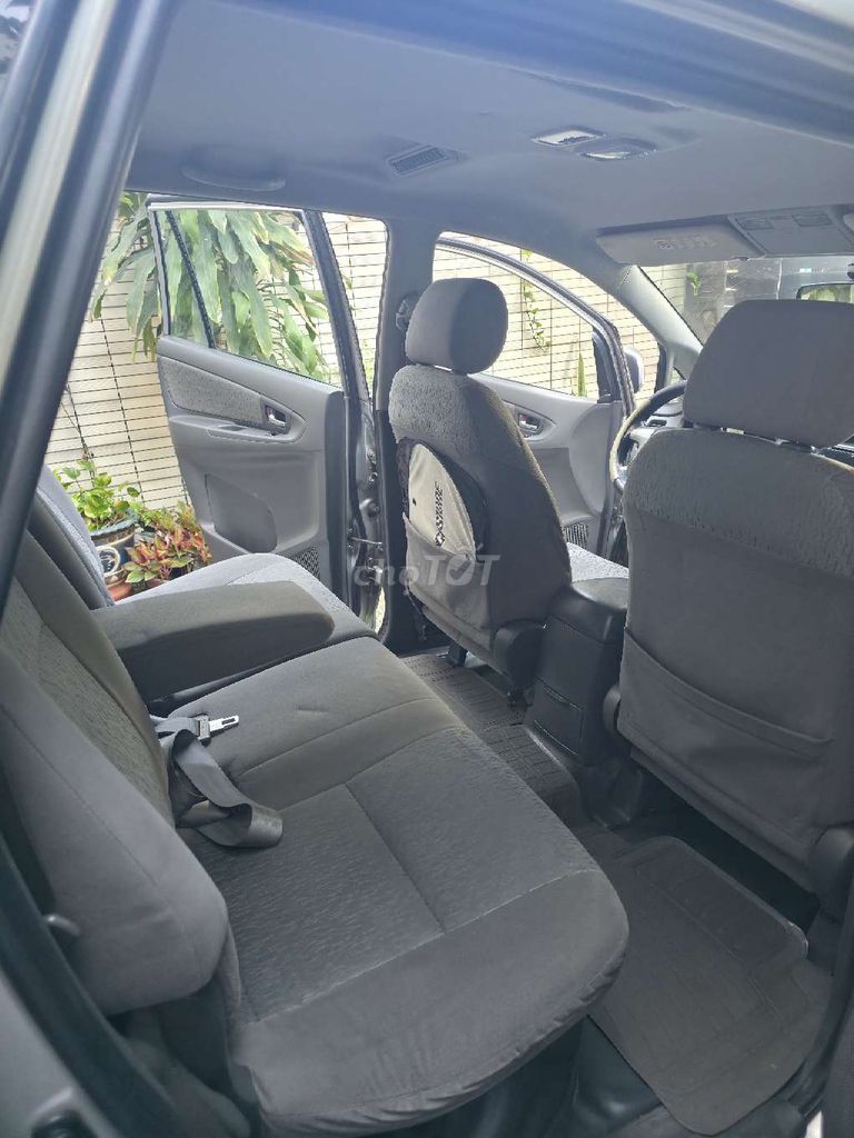 Toyota Innova 2013 - ảnh 1