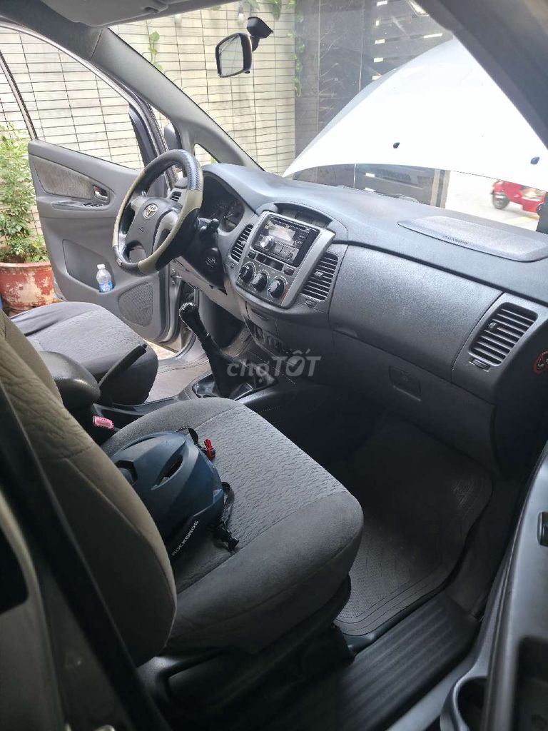 Toyota Innova 2013 - ảnh 3