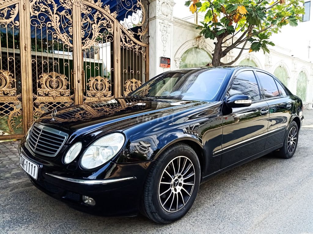 Mercedes-Benz 2006 - ảnh 3